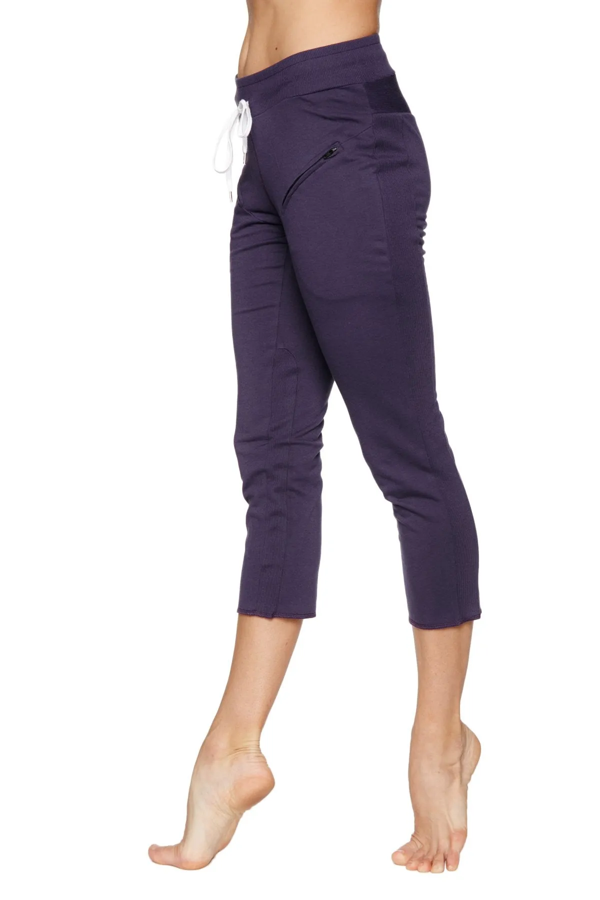 4/5 Length Zipper Pocket Capri Yoga Pant (Eggplant)