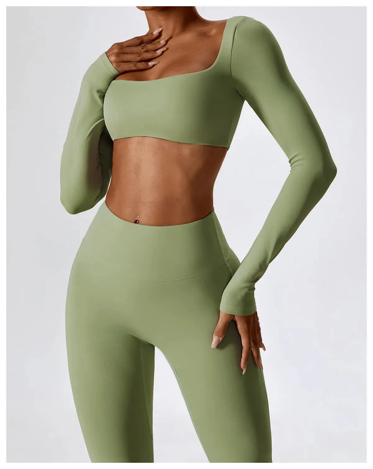A&A Flexi Flare Scrunch Leggings & Long Sleeve Crop Top Set
