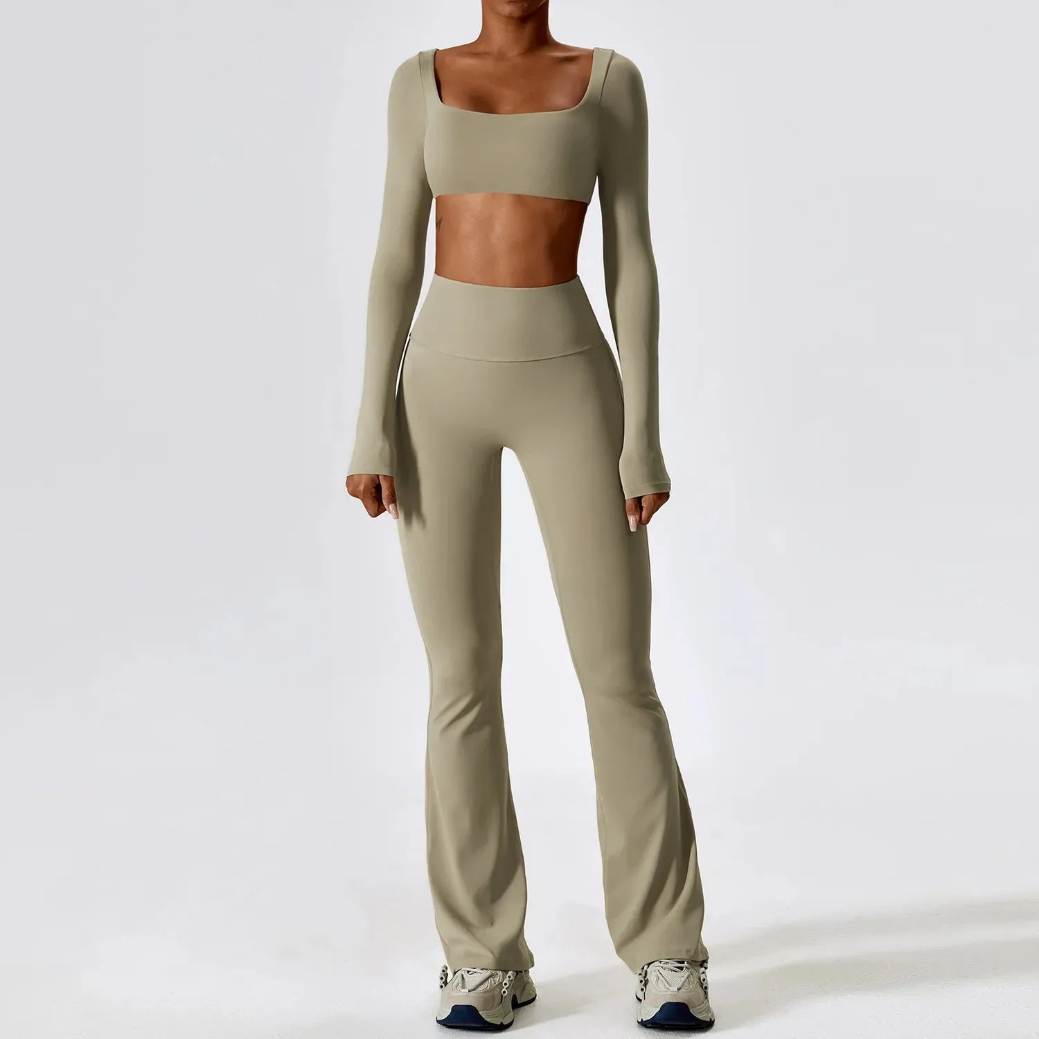 A&A Flexi Flare Scrunch Leggings & Long Sleeve Crop Top Set
