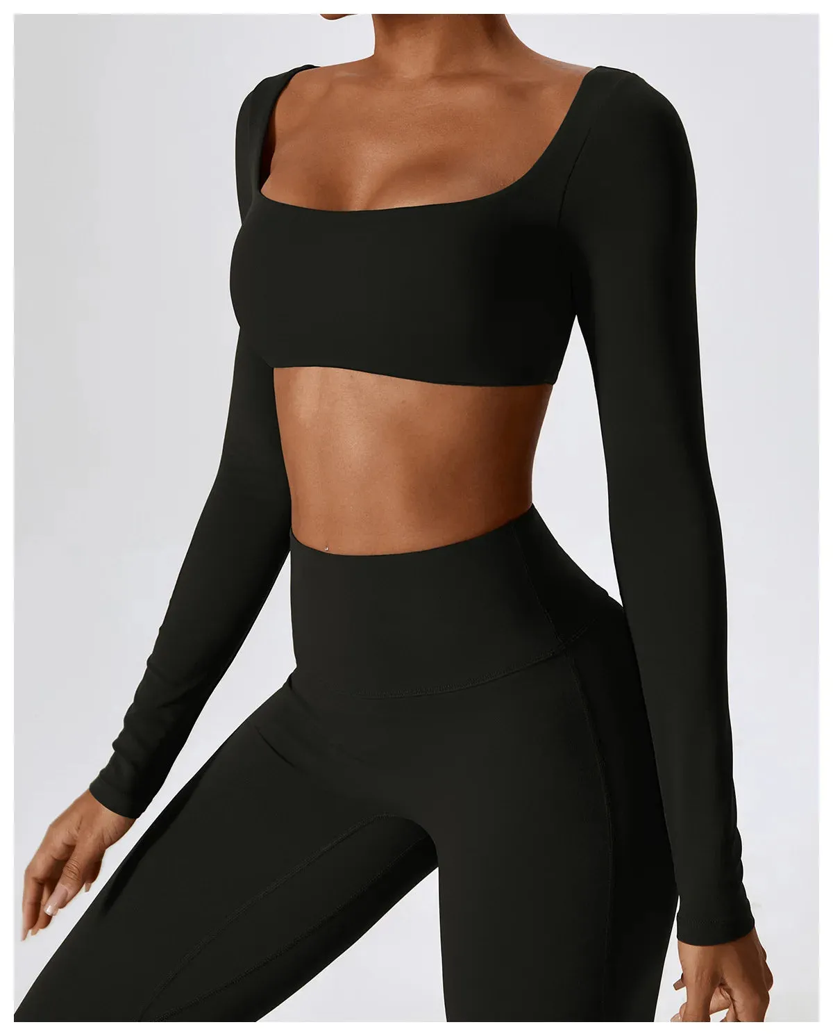 A&A Flexi Flare Scrunch Leggings & Long Sleeve Crop Top Set