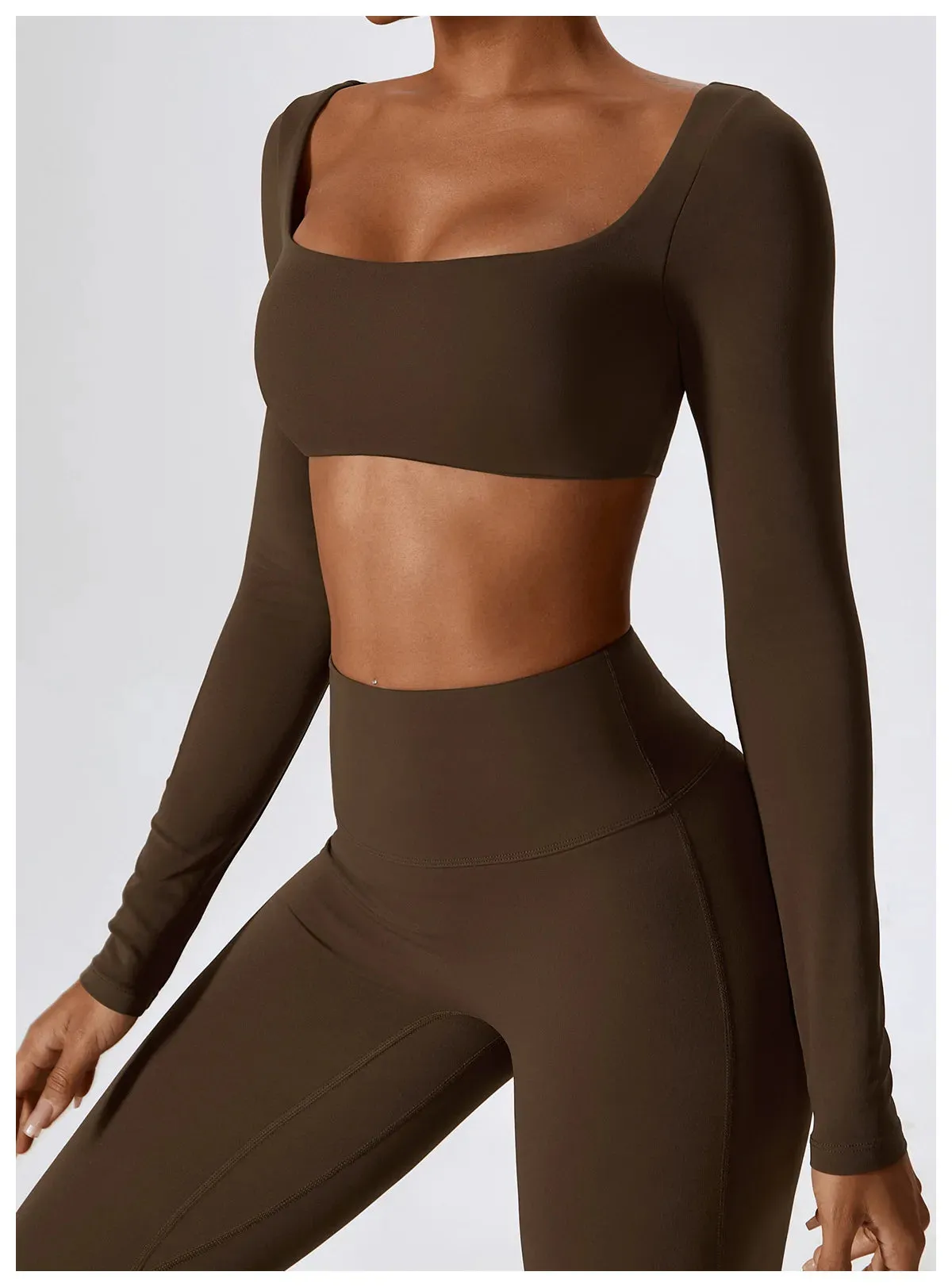 A&A Flexi Flare Scrunch Leggings & Long Sleeve Crop Top Set