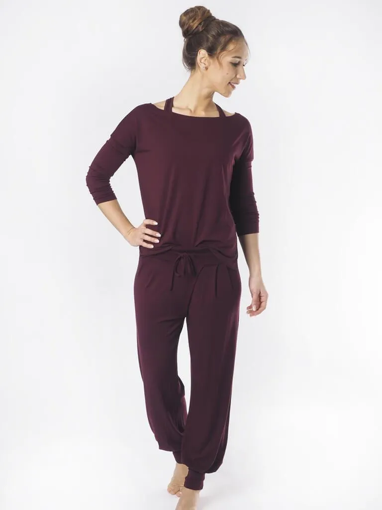Aila Yoga Top - Mystic Red