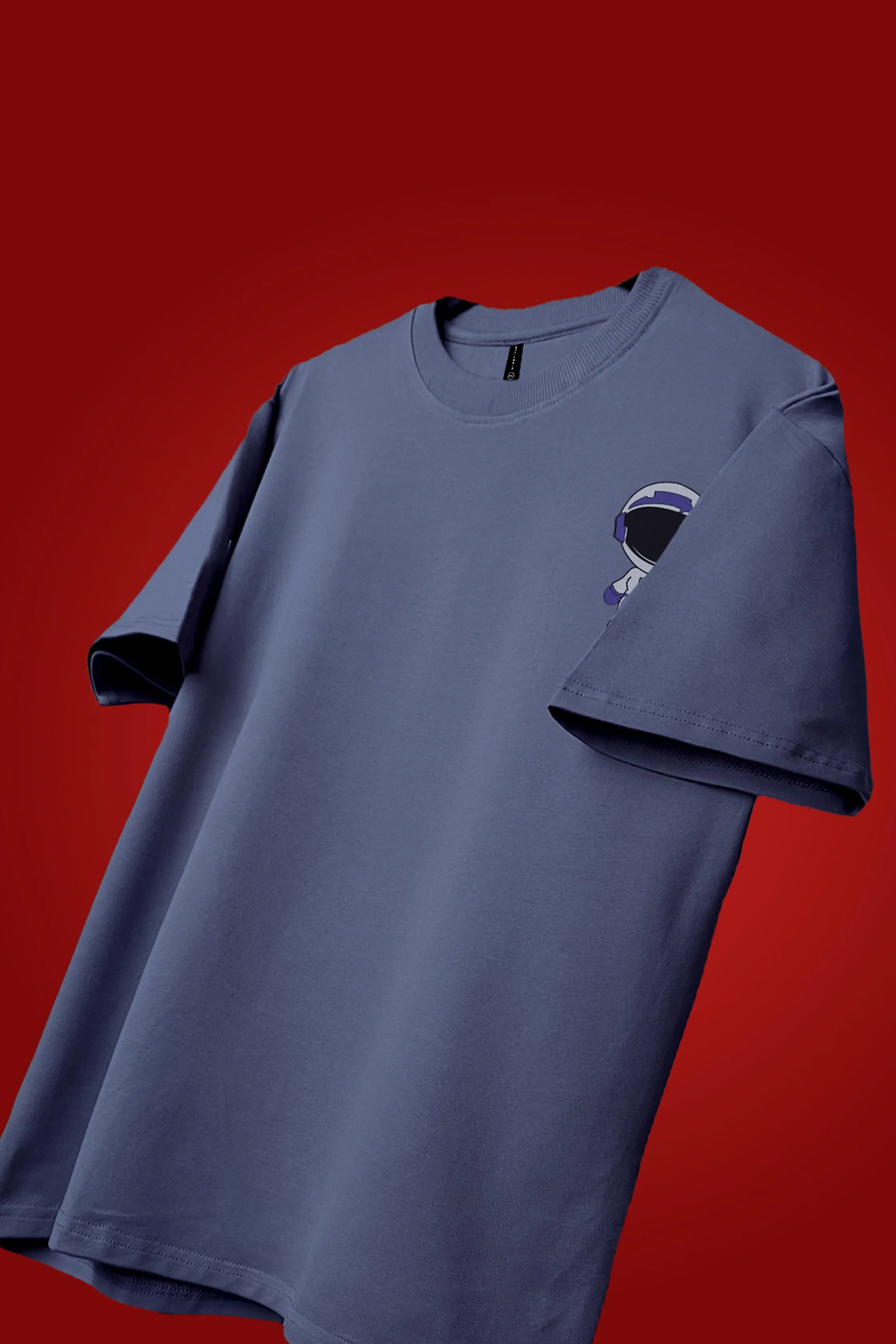 ASTRO OVERSIZED T-SHIRT