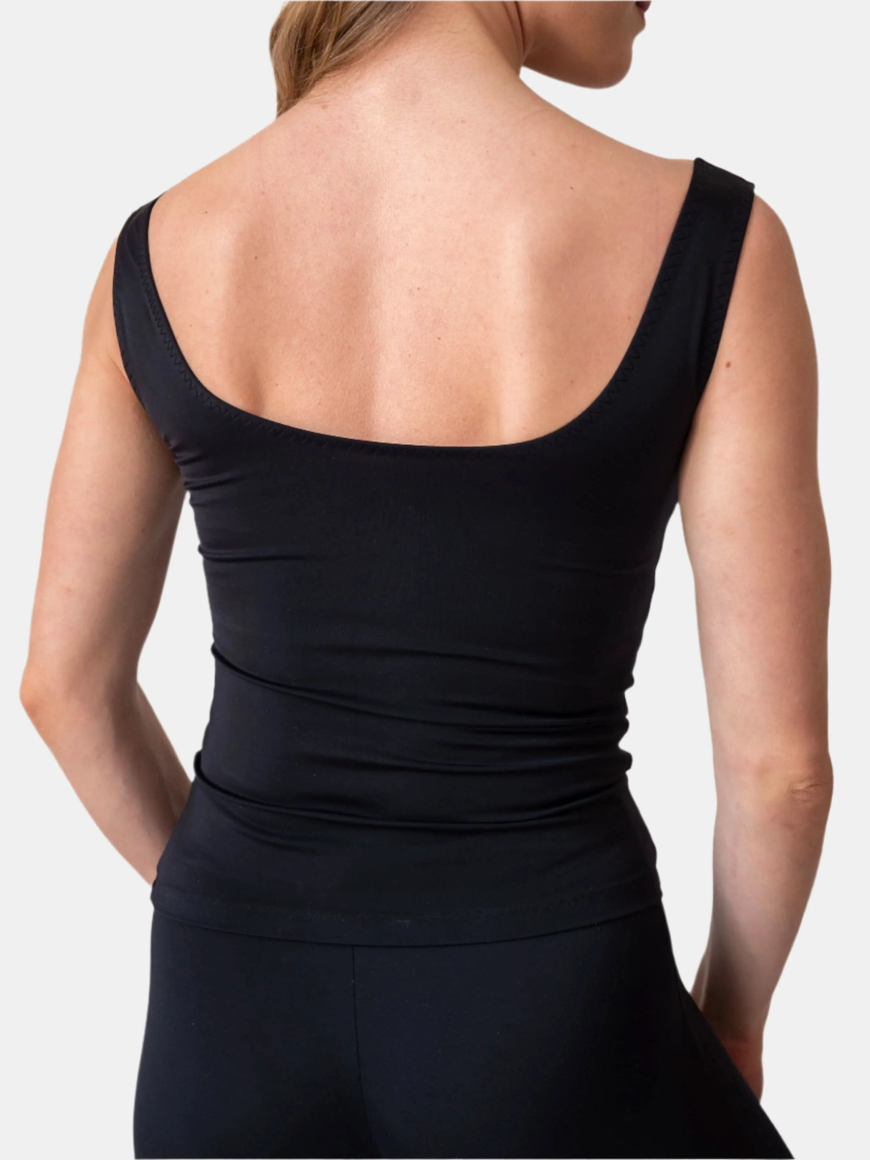 Black Tank Top Thalia