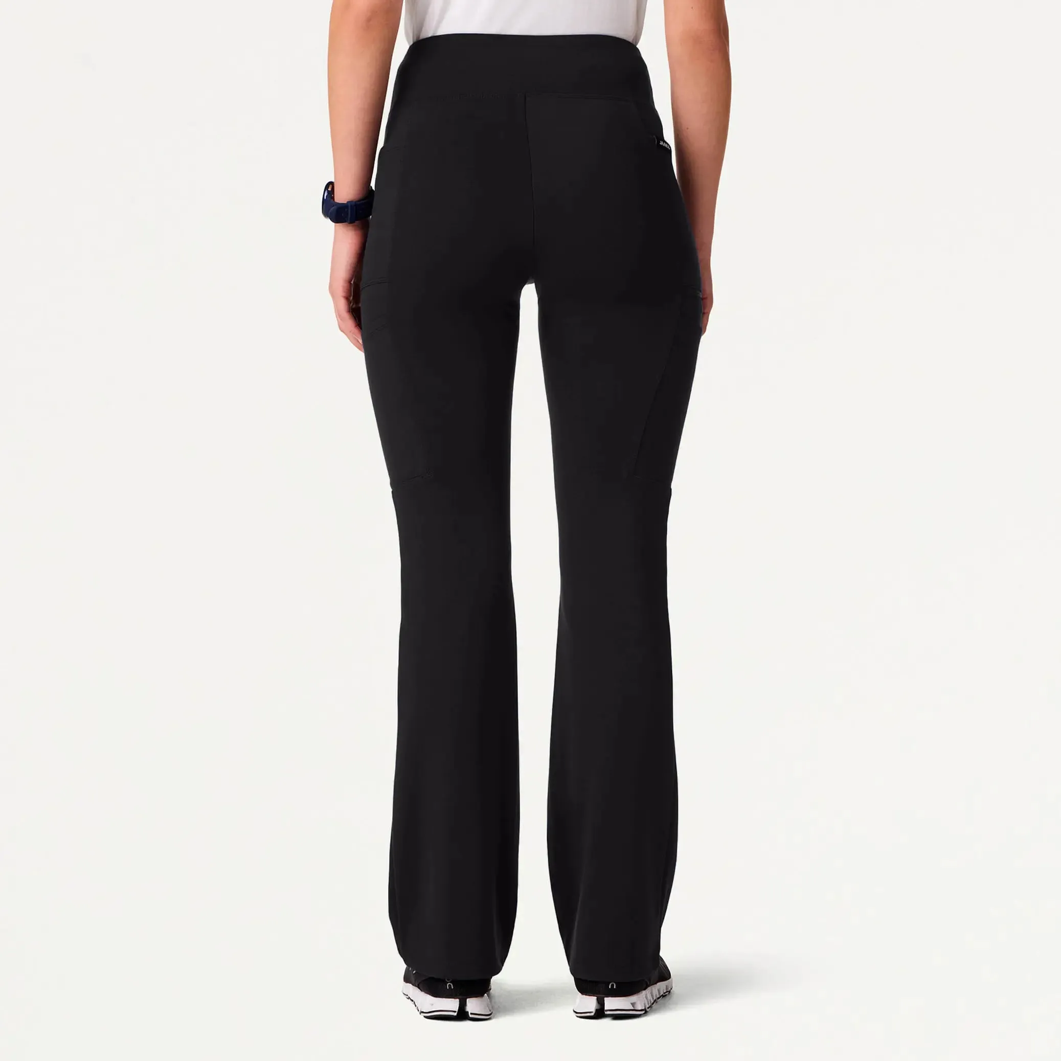 Jaanuu Women's Perri ULTRAsoft Yoga Scrub Pant - Black