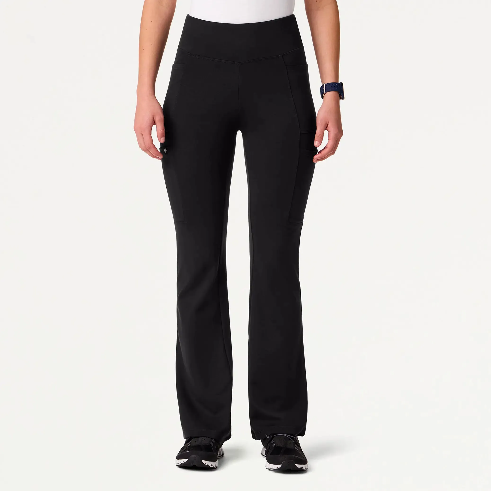 Jaanuu Women's Perri ULTRAsoft Yoga Scrub Pant - Black
