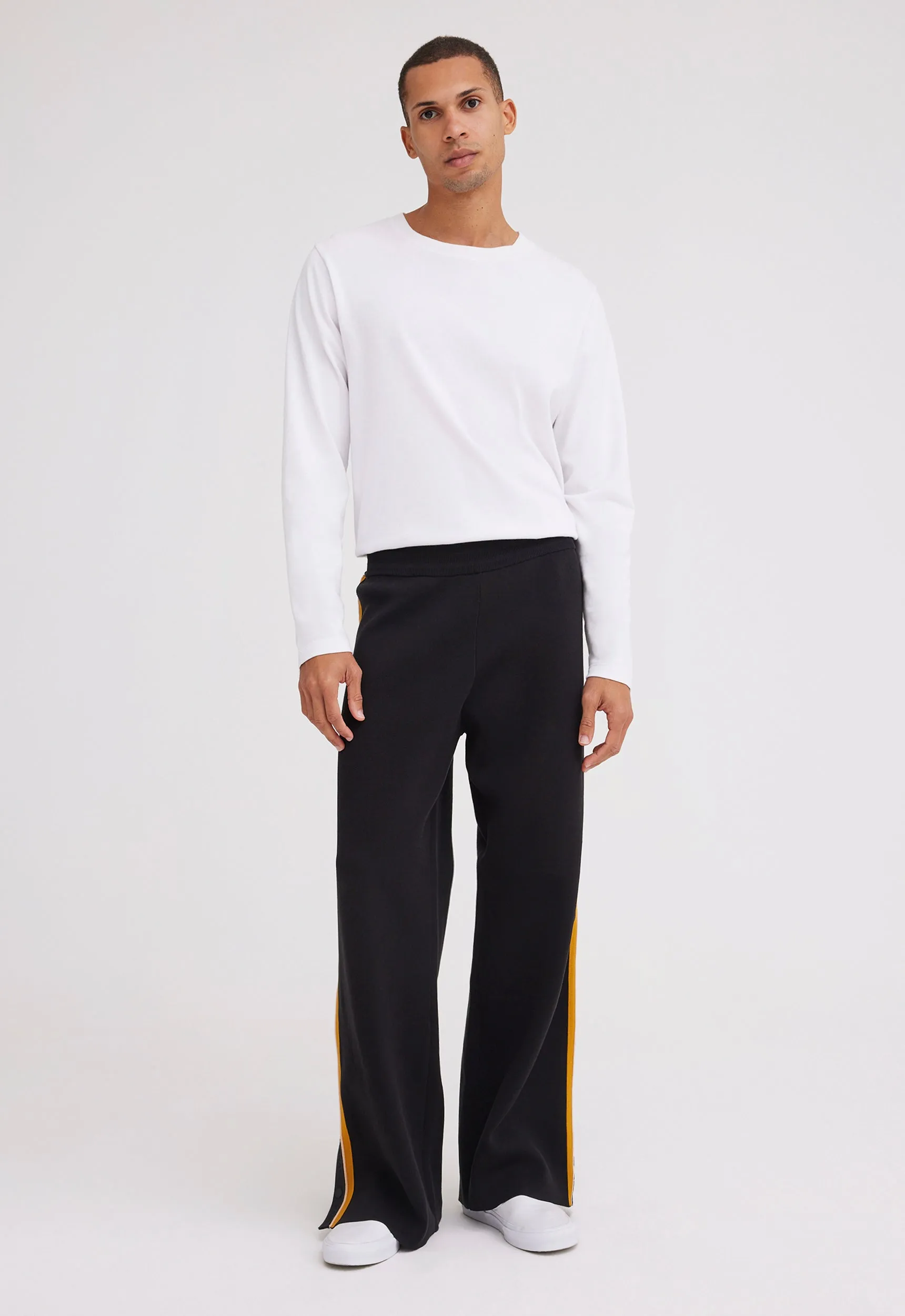 NAGNATA Side Snap Track Pant - Black/Turmeric