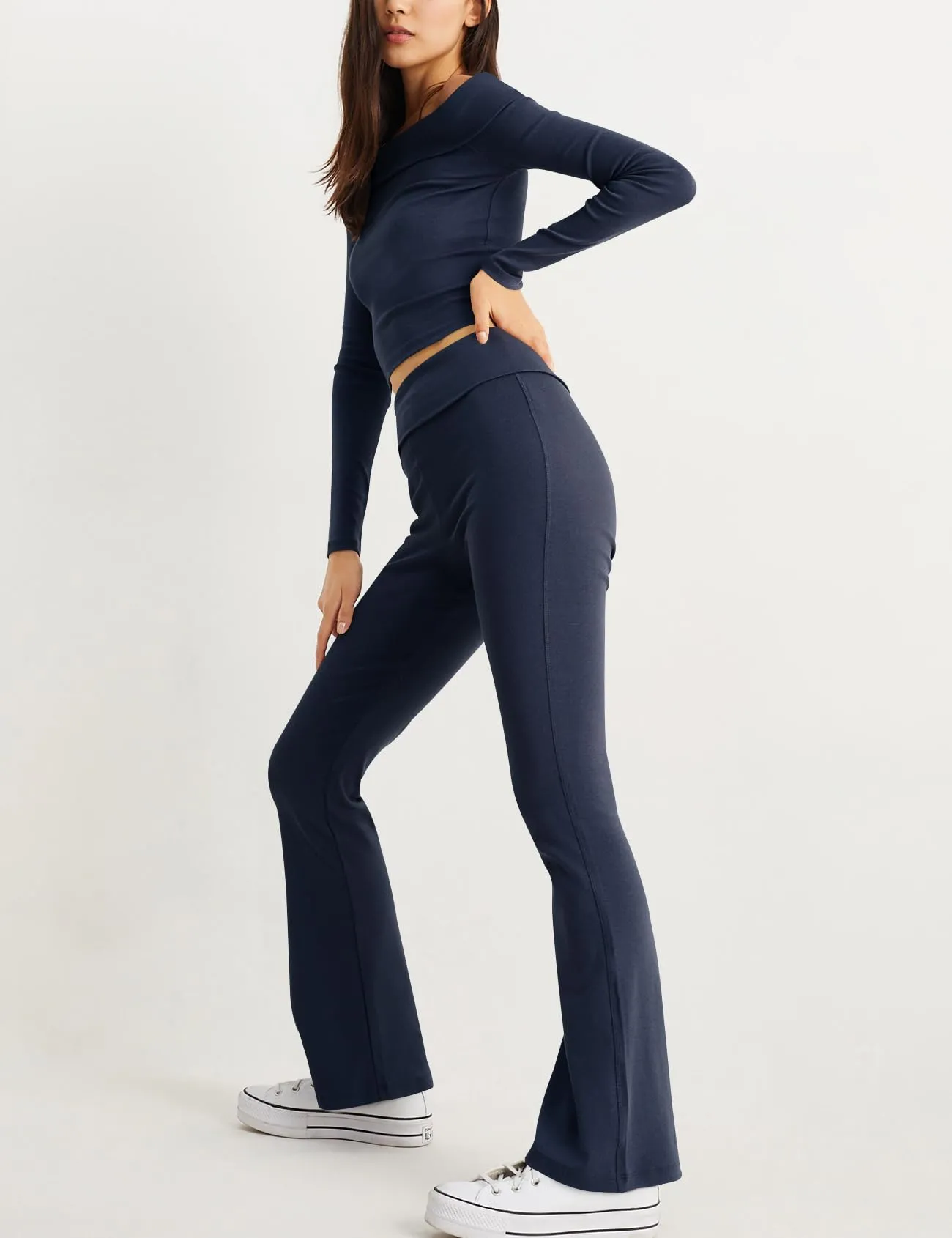 Women's 2 Piece Outfits Lounge Sets Cropped Top Fold-over Flare Pants Set Pajamas
