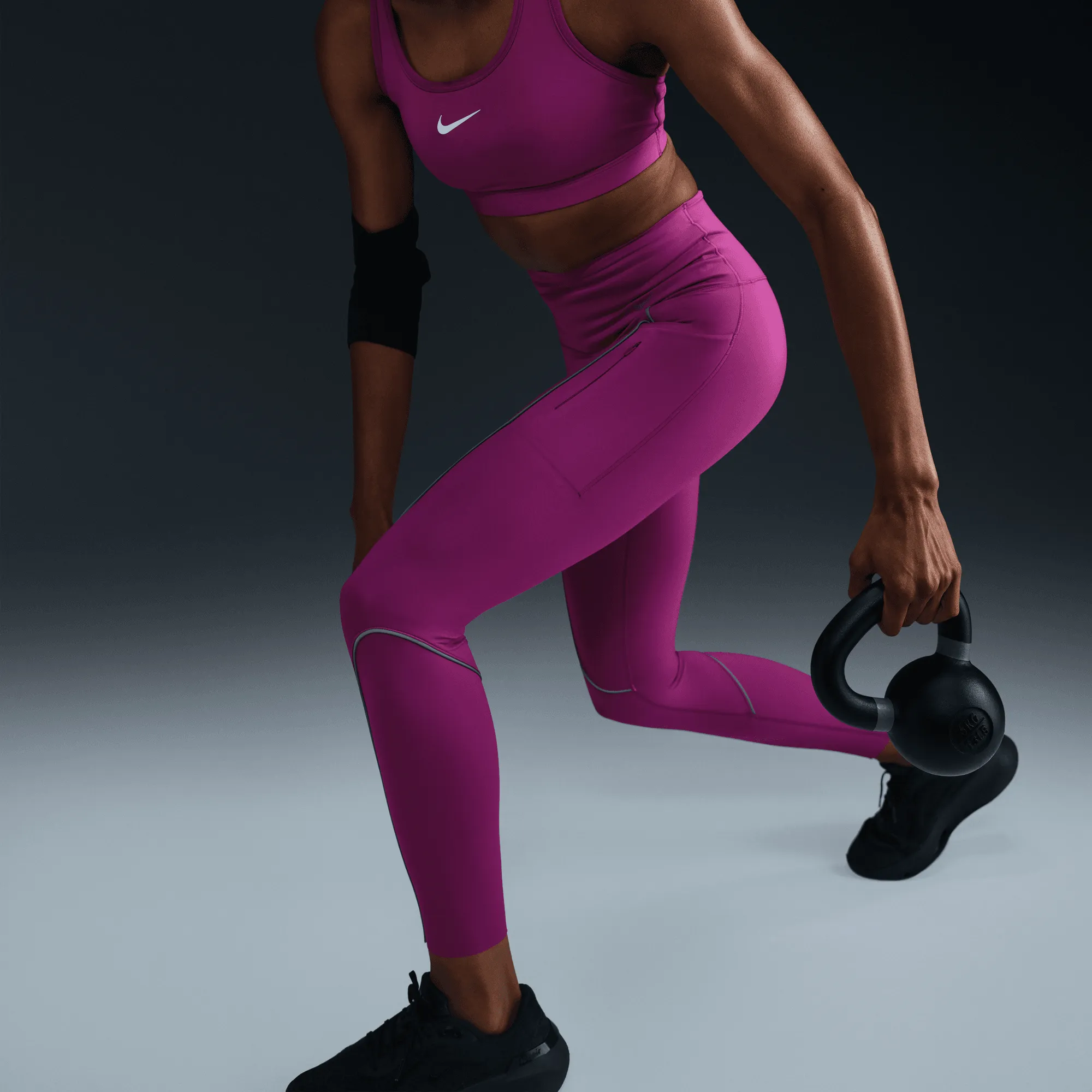 Women's Go Firm-Support High-Waisted 7/8 Leggings with Pockets (518 - Hot Fuchsia)